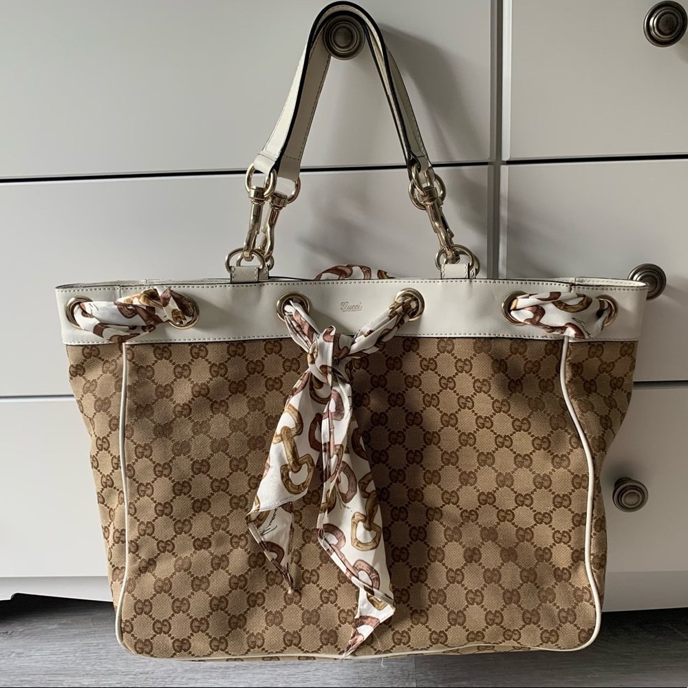 Classic Gucci Positano Scarf Tote